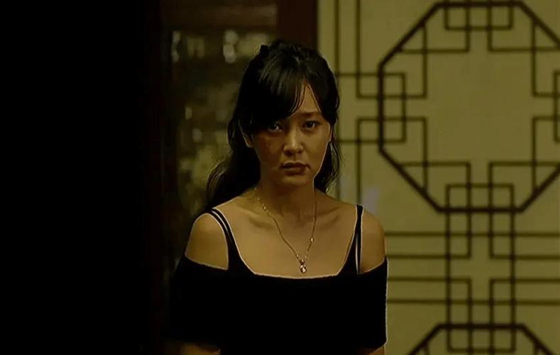 亚洲欧美狂白浆一区二区的相关介绍