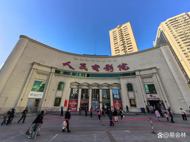 人妻激情啪啪的相关介绍