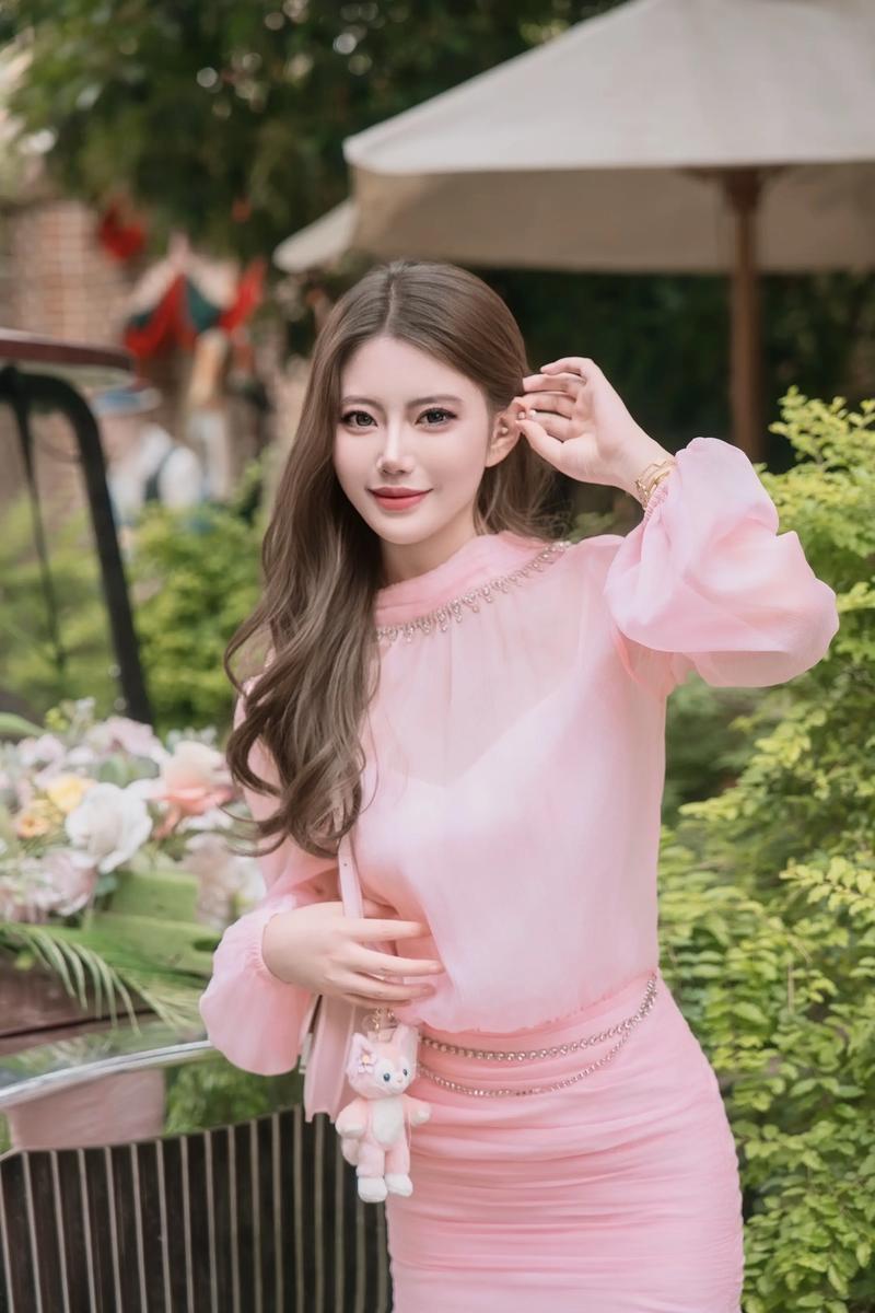av界最极品的长腿美腿的相关介绍