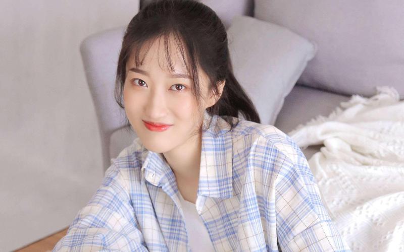 秘书大乳性服务的相关介绍