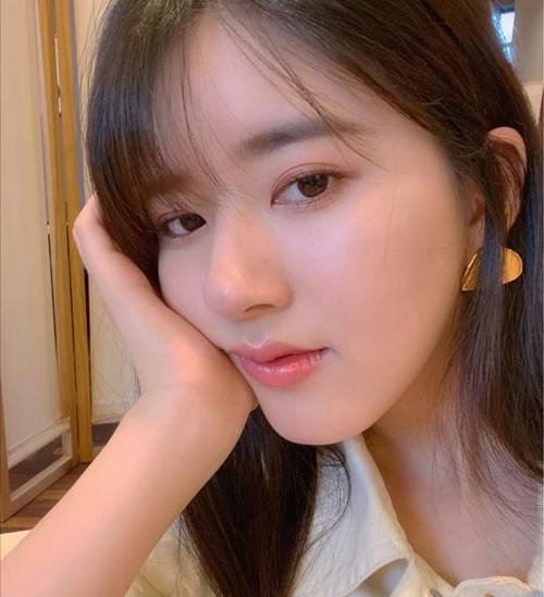 搭讪中出熟女的相关介绍