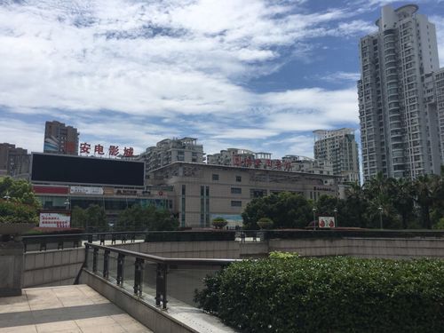 激情电影院的相关介绍