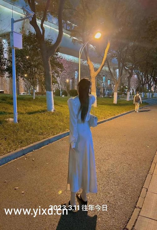 美女高潮白浆的相关介绍