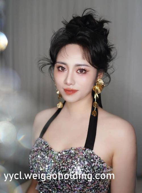啪啪人妻爱啪啪的相关介绍
