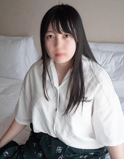 欧美 熟女 人妻的相关介绍