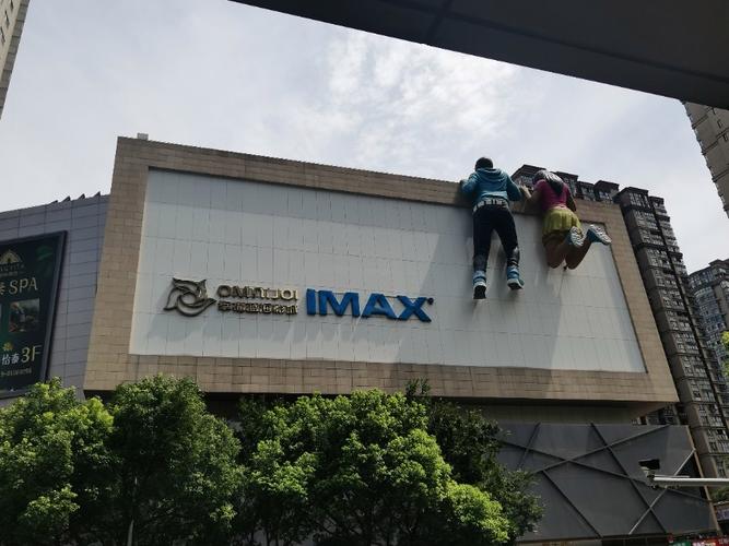 女性下面分泌物黄色的相关介绍