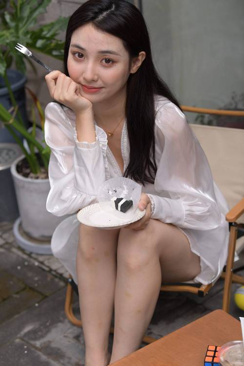 欧美极品人妻精选的相关介绍