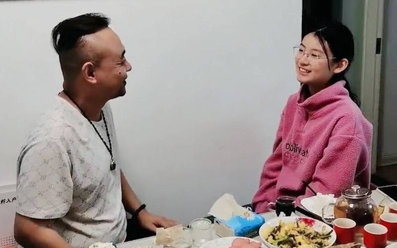亚洲男人天堂久久热的相关介绍