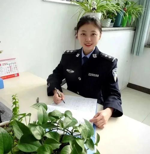 中国少妇又黄又多水av的相关介绍