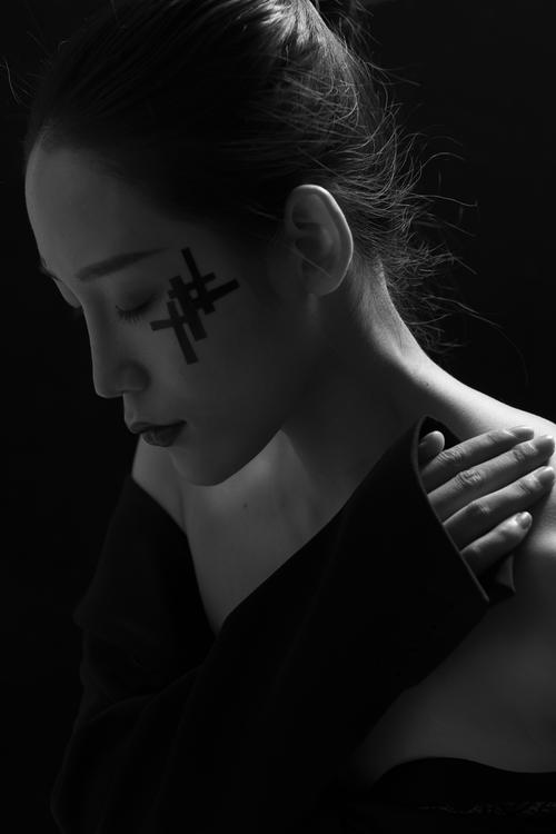 欧美刺激午夜性久久五月婷婷婷的相关介绍