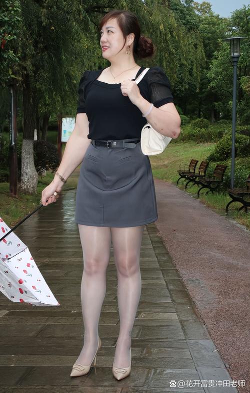 蜜臀av精东影业人妻少妇的相关介绍