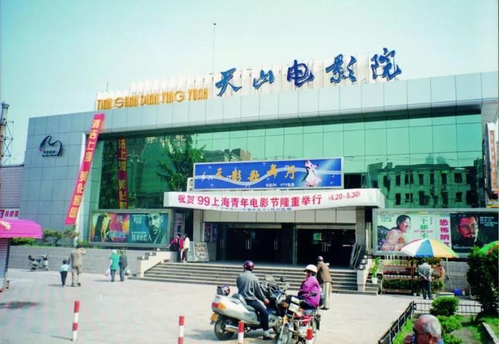 爆操性感美女性色av的相关介绍