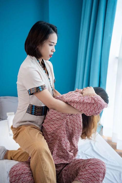 精品久久久久久之的相关介绍