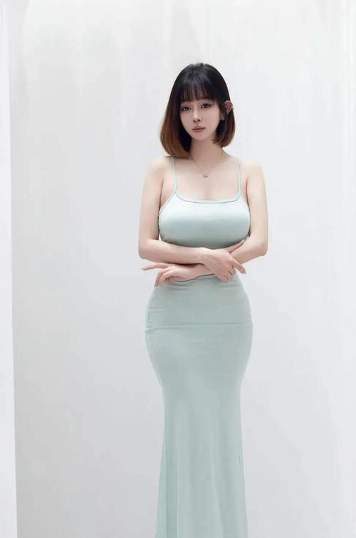 亚洲少妇专区的相关介绍