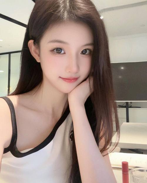 美女猛操白浆的相关介绍