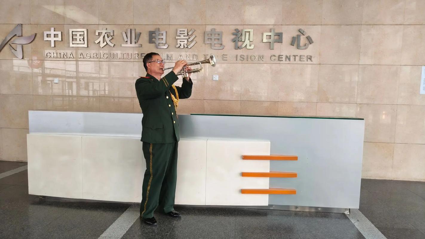 激情久久大片的相关介绍
