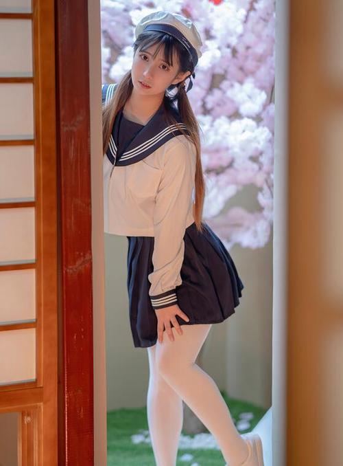 日本熟妇人妻xxⅹo的相关介绍
