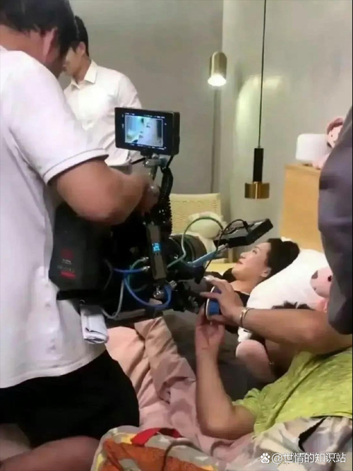 动漫美女黄免费的相关介绍