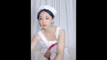 美女18隐私免费的相关介绍